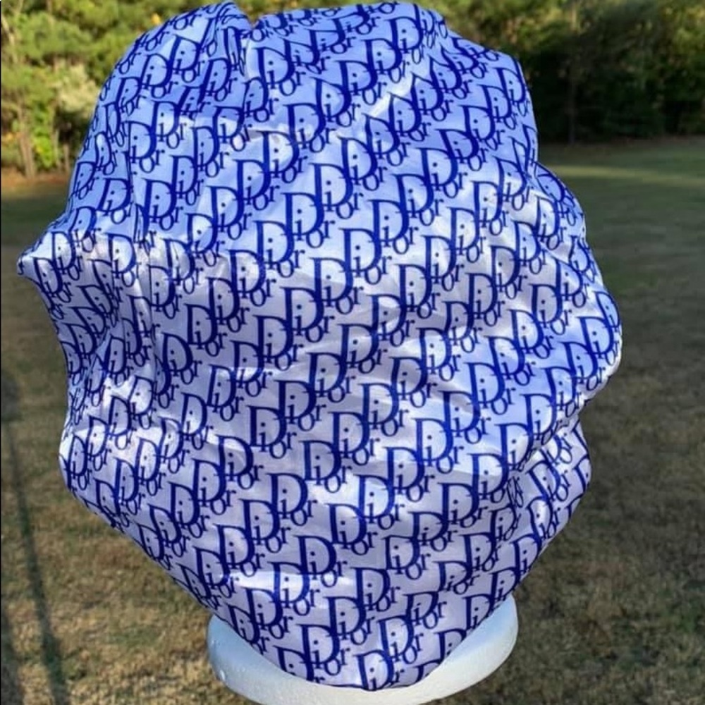 Dior bonnets
